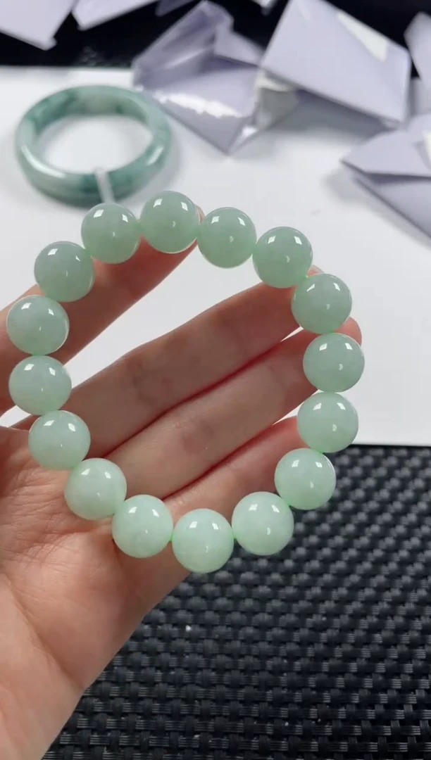 未镶嵌手串翡翠基地发货H