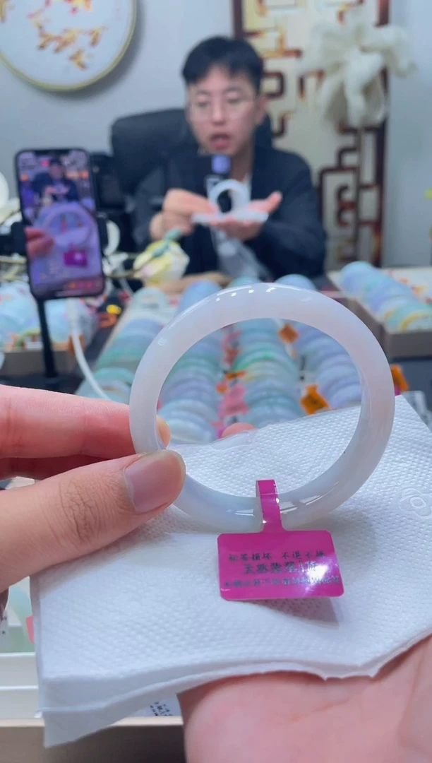 未镶嵌手镯翡翠108-58