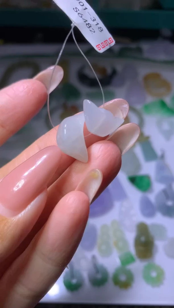 未镶嵌挂件翡翠MXX057221