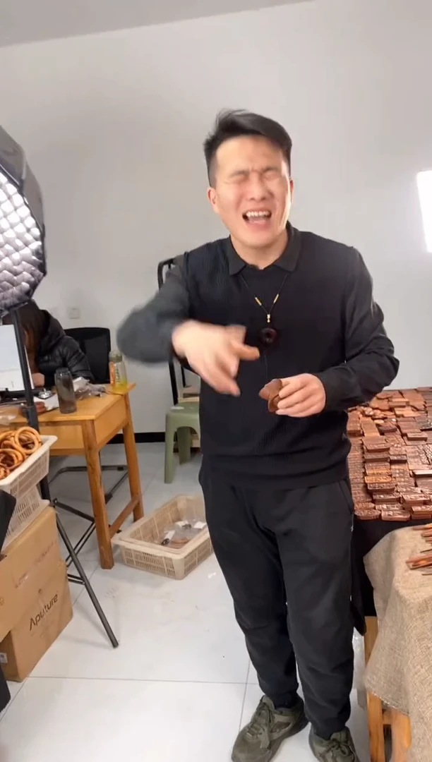 【闪购商品】木枣木元宝一对随机