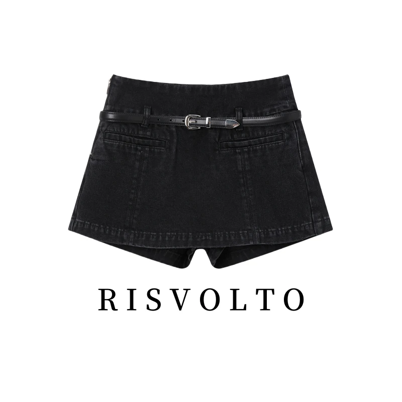 RISVOLTO  黑色紧身牛仔裤女夏季超短裤 D23-5015