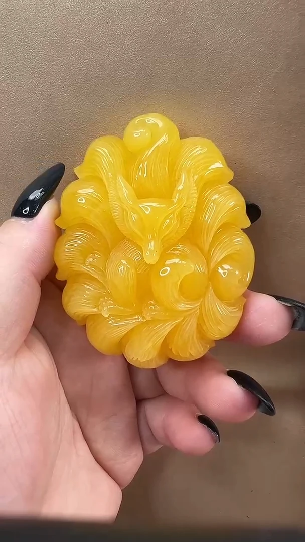 琥珀颈饰未镶嵌吊坠