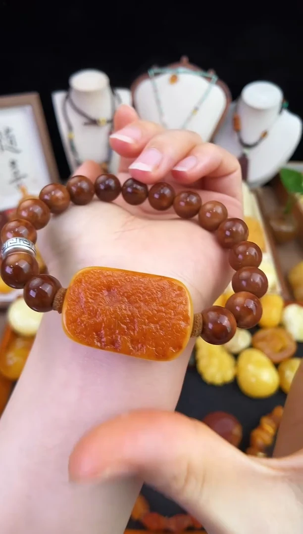 琥珀未镶嵌珠宝奇石柒月