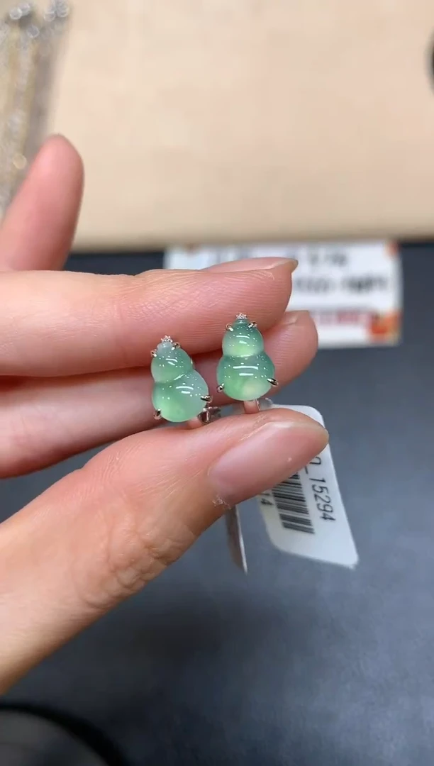 【闪购商品】翡翠耳饰18K金镶嵌【无鉴赏期多样性发其一