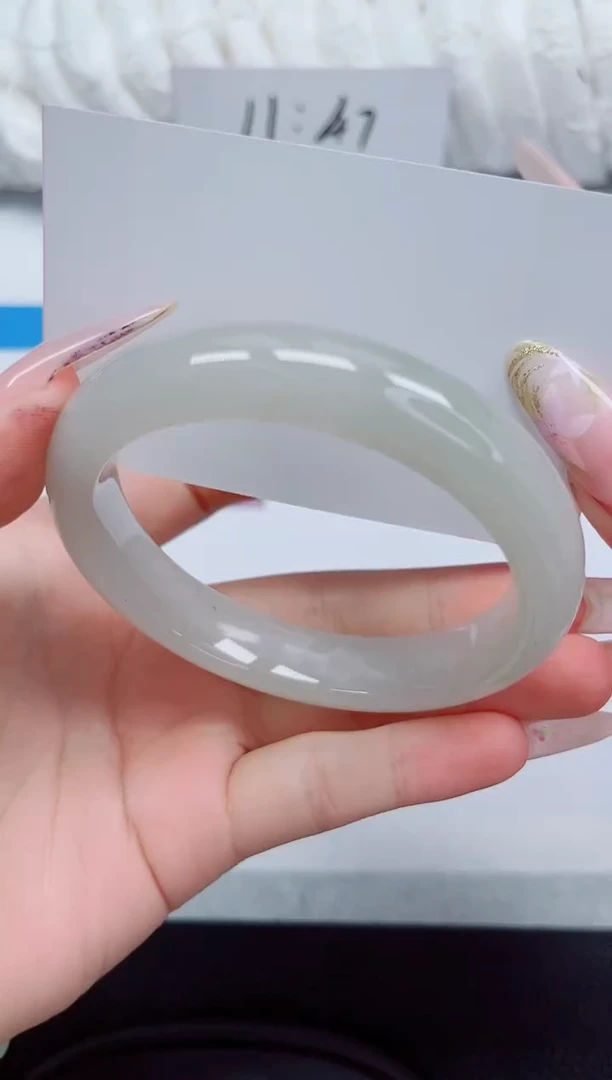 未镶嵌手镯石英质玉155-60/61