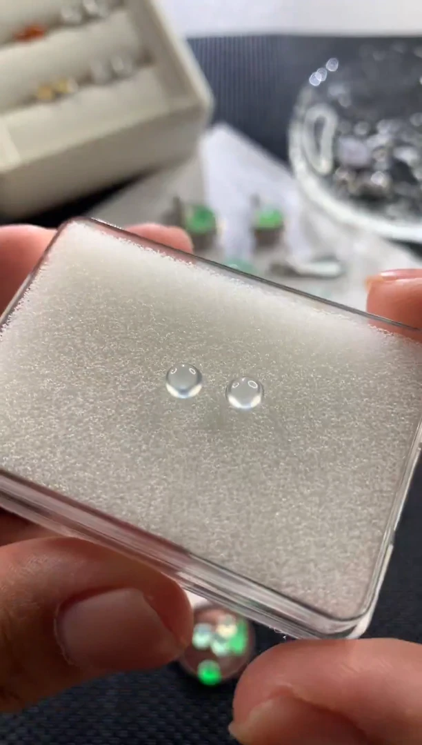 翡翠裸石高冰炸光蛋面