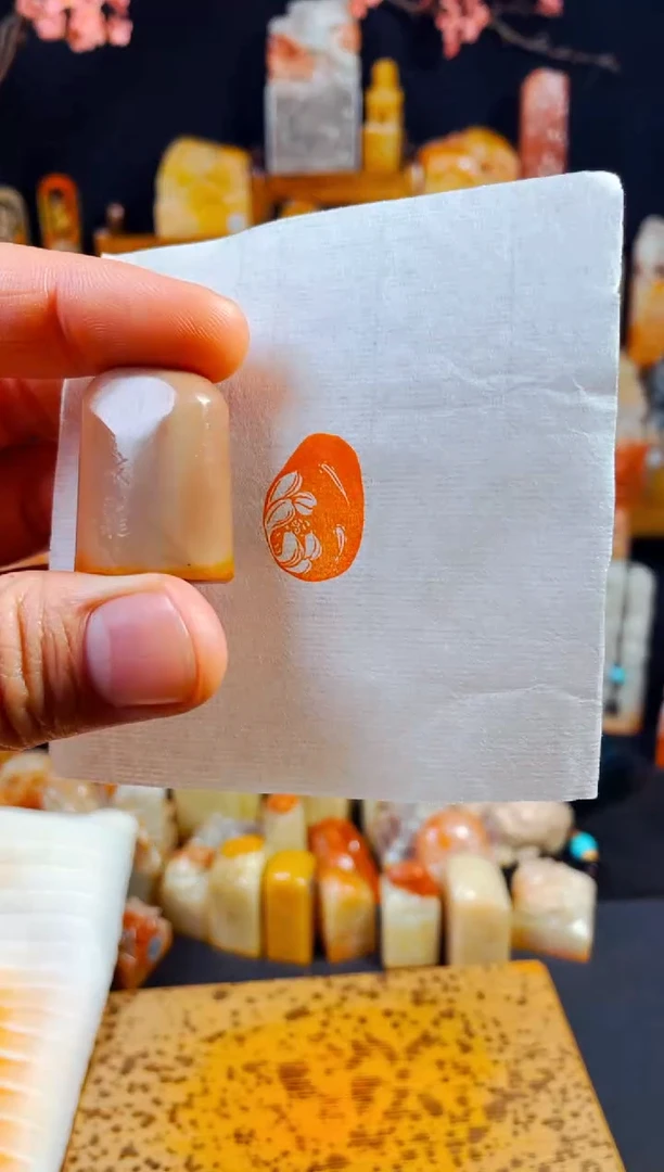 【闪购商品】老挝石印石手工篆刻《荷花鱼》