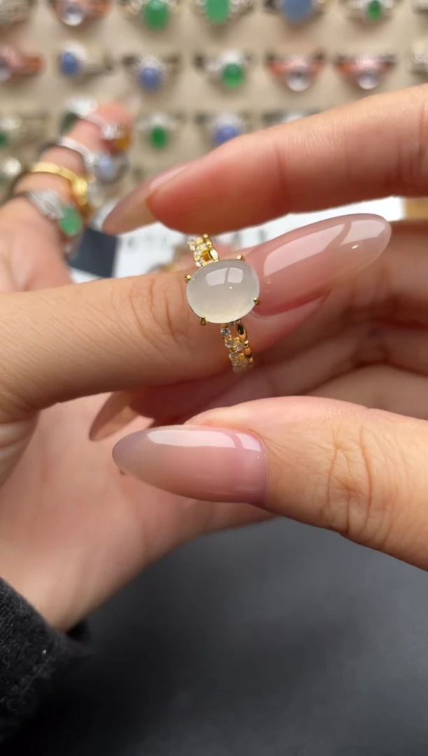 银S925镶嵌戒指翡翠一物一证一礼盒