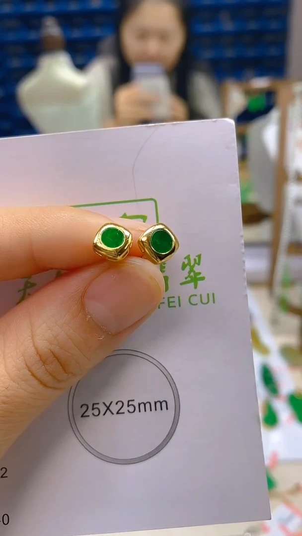 颈饰未镶嵌翡翠新号开播 全场乱卖