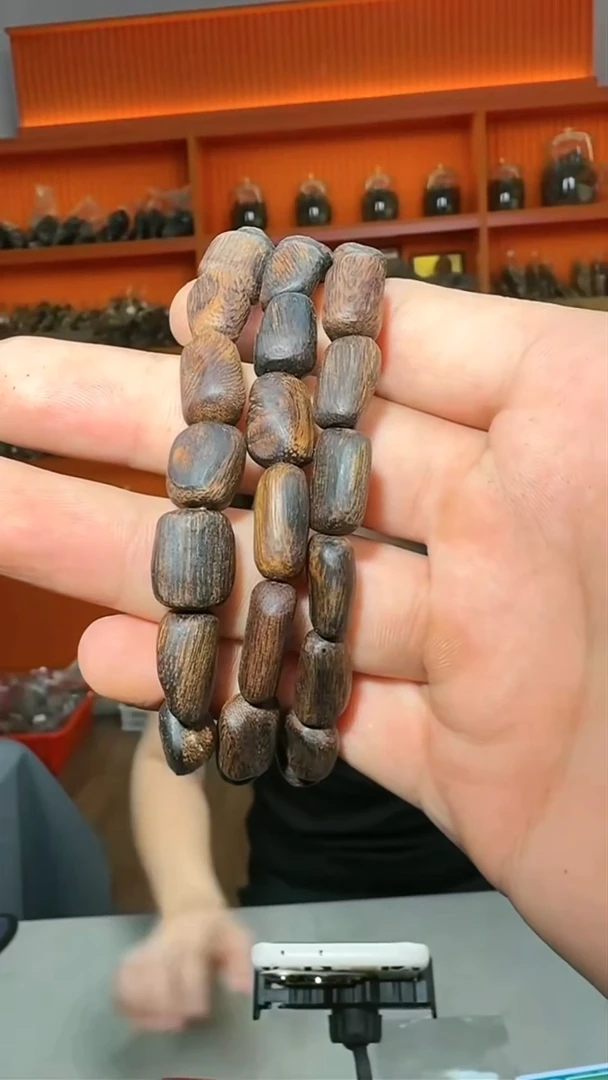 沉香手串16号沉水文莱小黑棍12g多样性发一