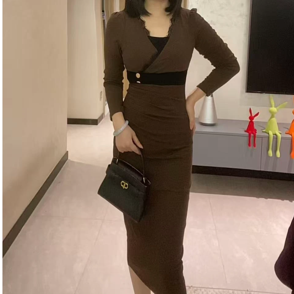 轻奢高级感气质显瘦女人味高级感连衣裙YF25432