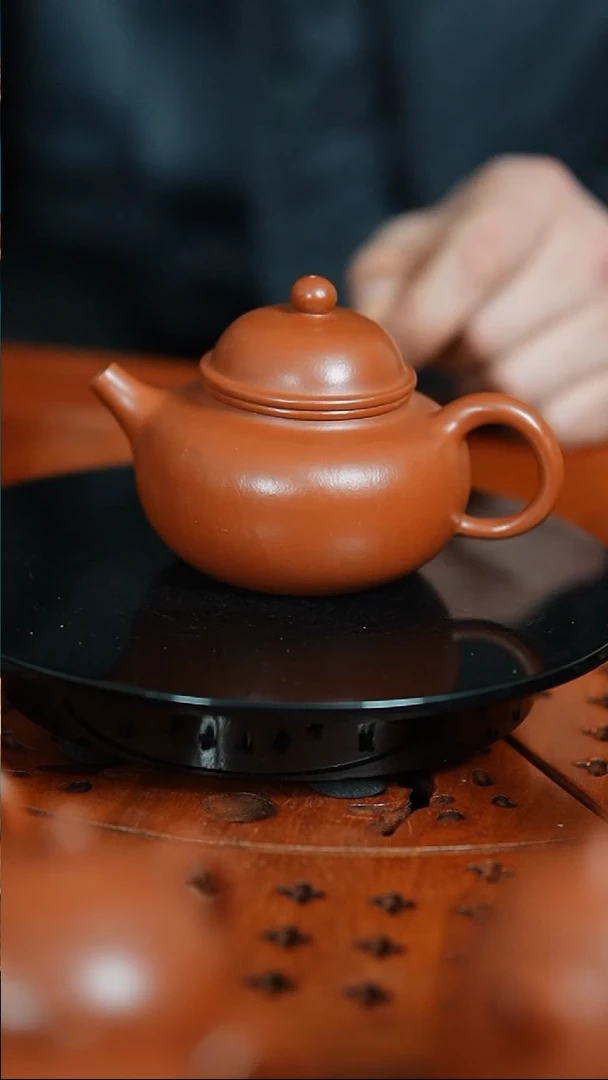 【闪购商品】紫砂茶宠朱泥纯手工容天薄胎内推200cc