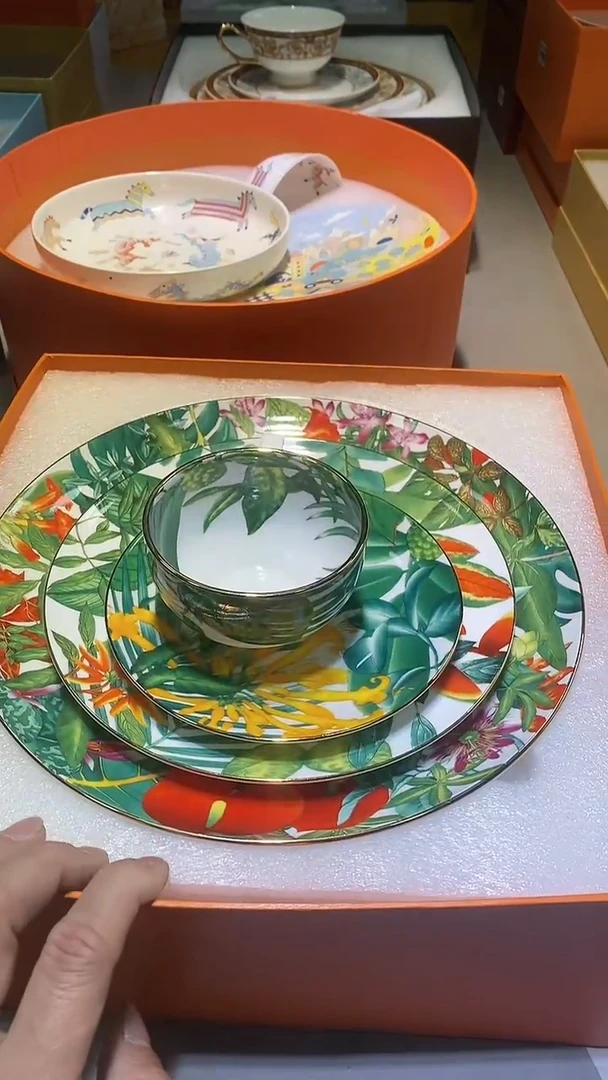 【闪购商品】瓷片11111111111111111