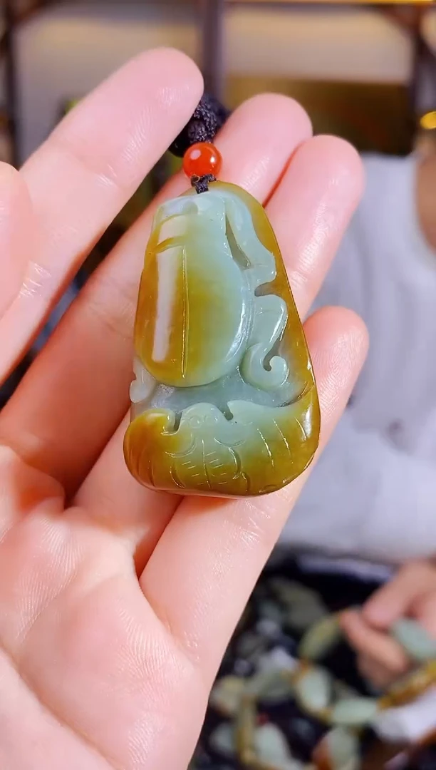 【闪购商品】和田玉颈饰未镶嵌1