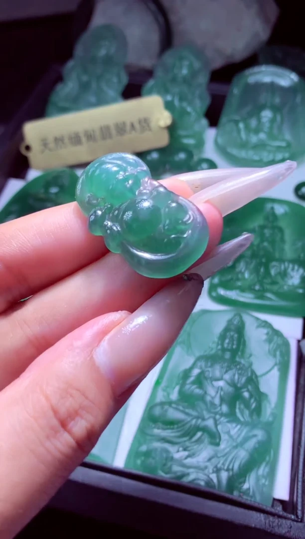 未镶嵌定制翡翠L?天然翡翠A货 官方基地发货