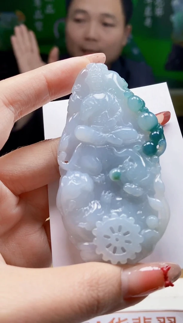 颈饰未镶嵌翡翠1