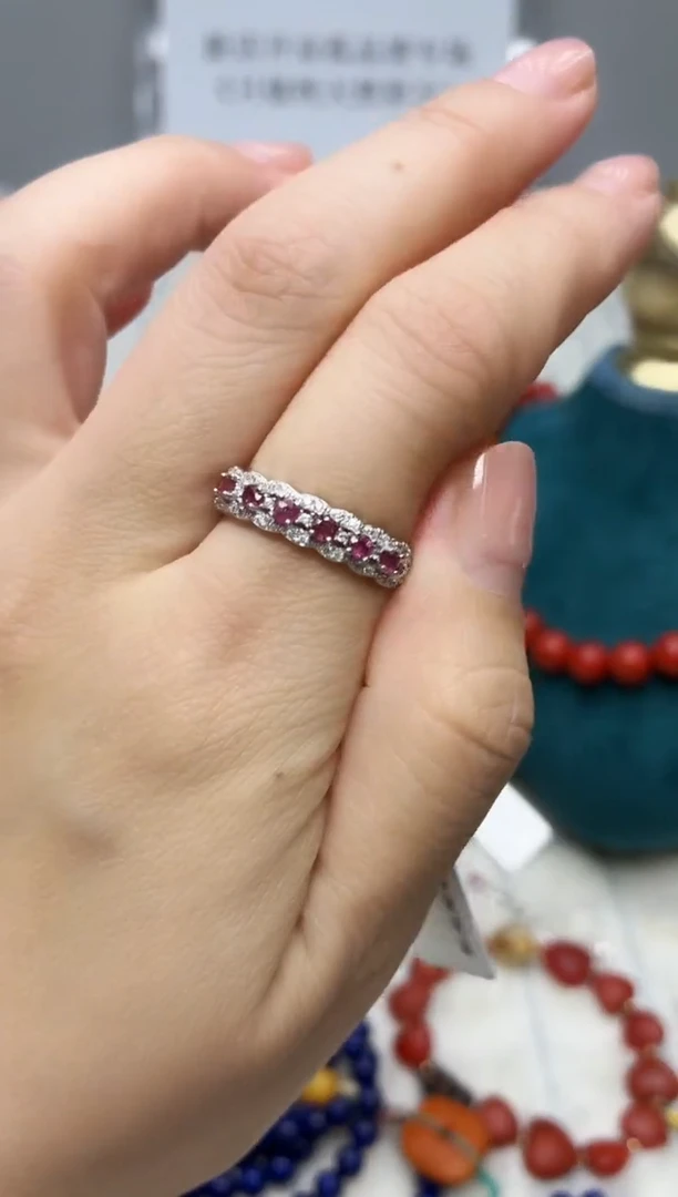 银S925镶嵌戒指红宝石045BJ1212产品一个（多样性）