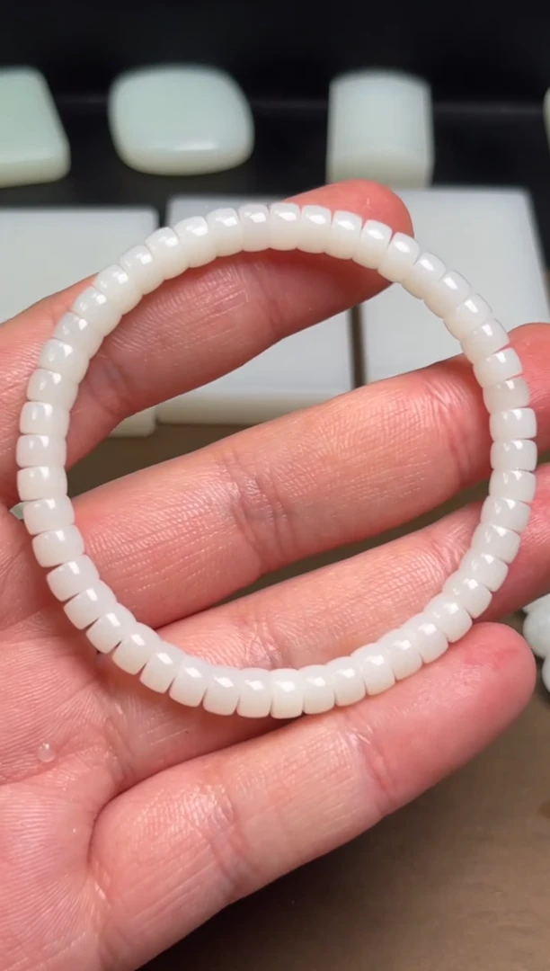 未镶嵌手链和田玉蟹*虾44