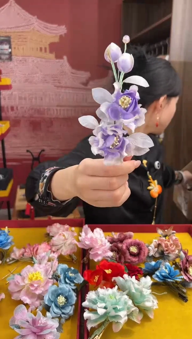 【闪购商品】刺绣非遗绒花（发饰）