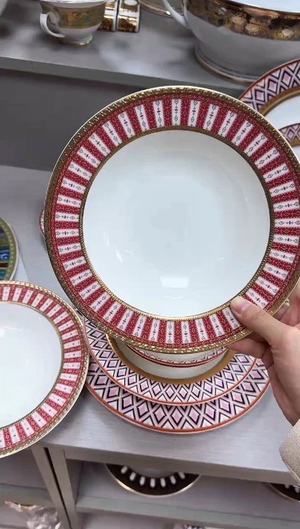 【闪购商品】瓷片8.5寸草帽盘微瑕1个 春节活动福利价