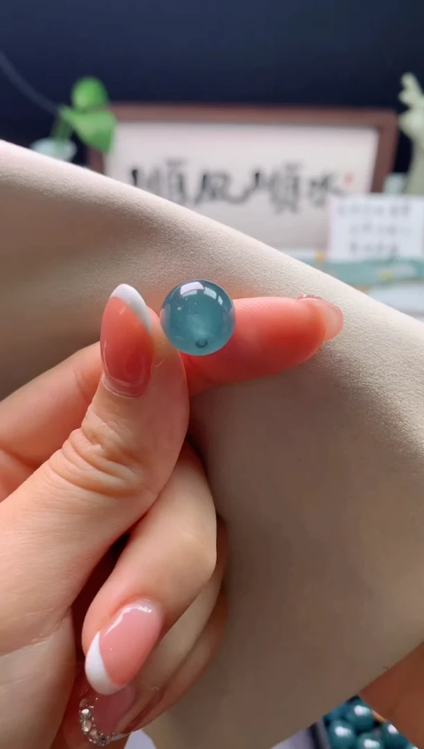 翡翠未镶嵌颈饰0986165437