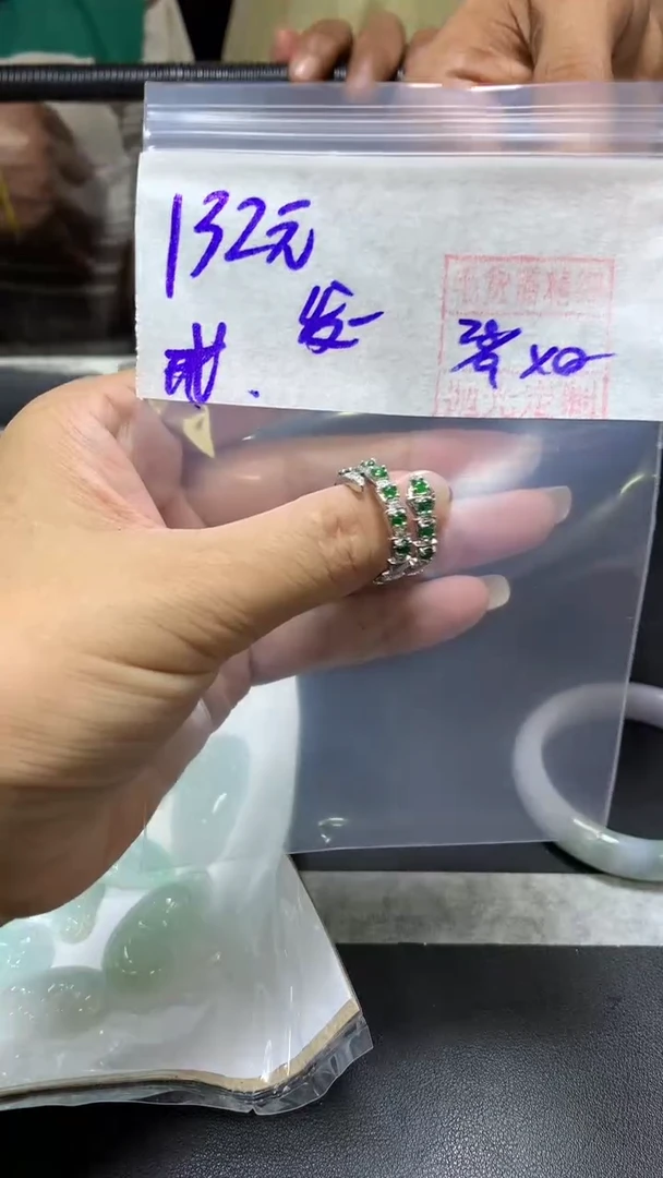 未镶嵌定制翡翠发***发+戒指#132元  毛货需抛光