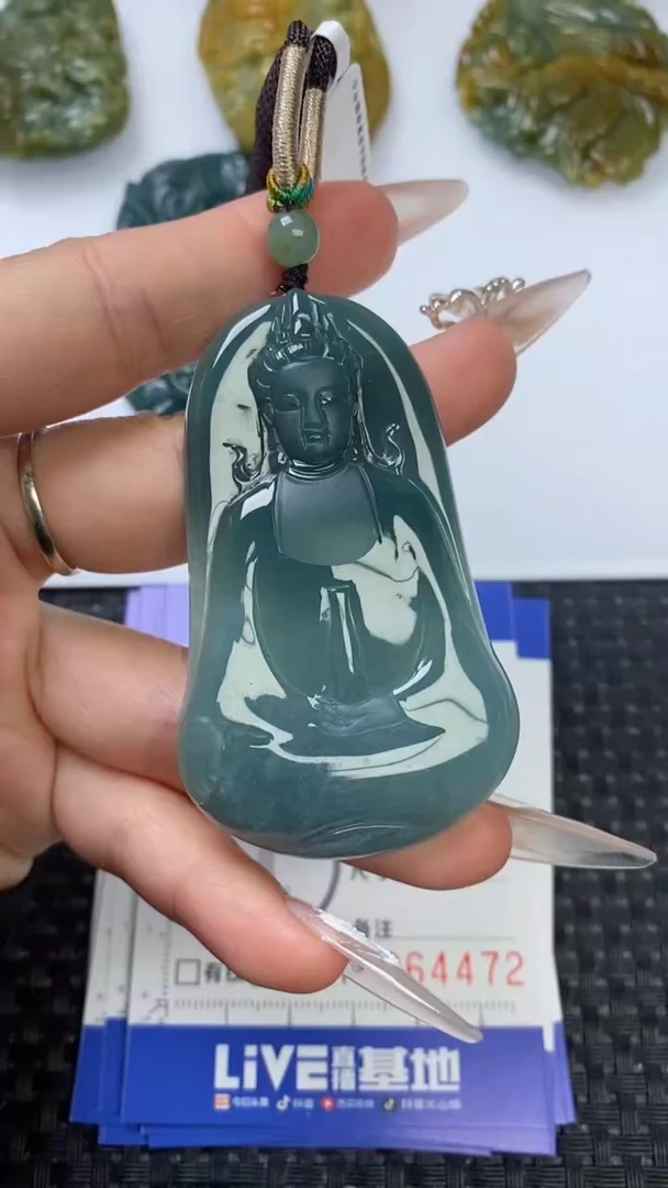 【闪购商品】翡翠颈饰未镶嵌1111111111111111