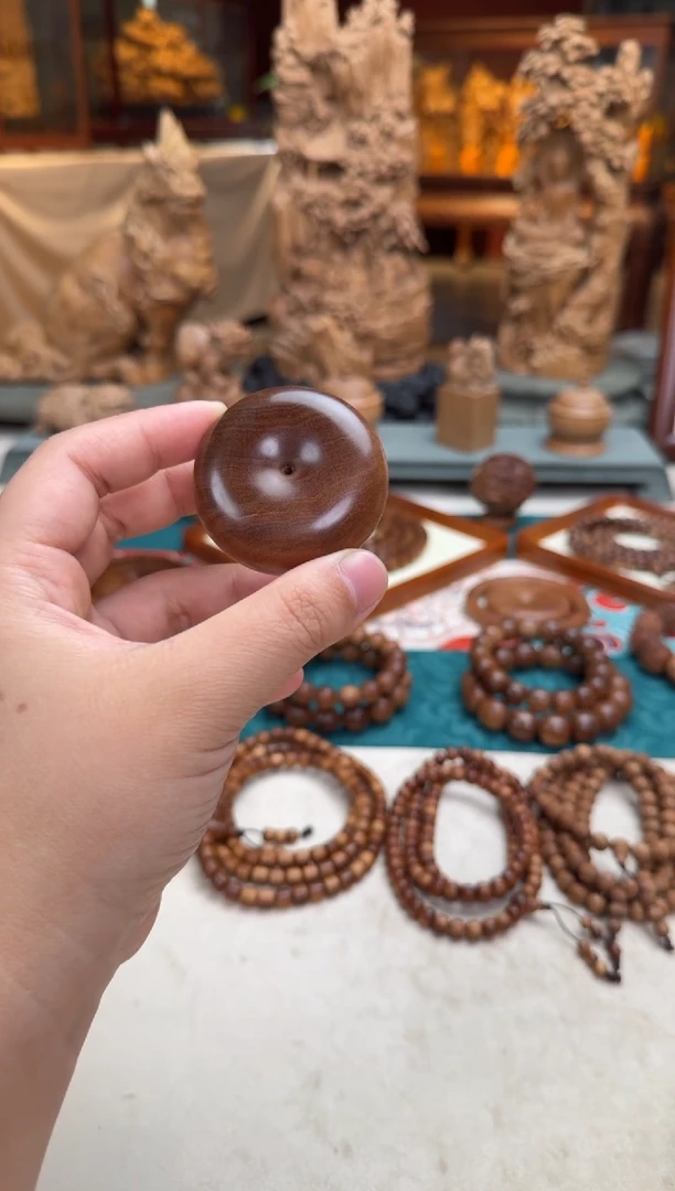 檀香木吊坠5.0平安扣 印度老山檀香