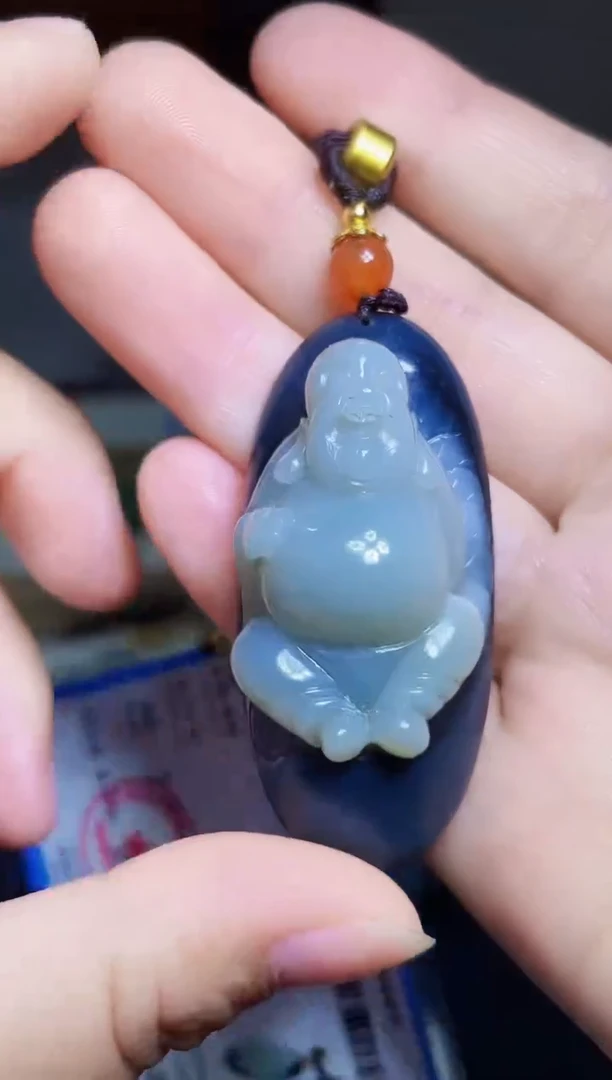和田玉未镶嵌颈饰1