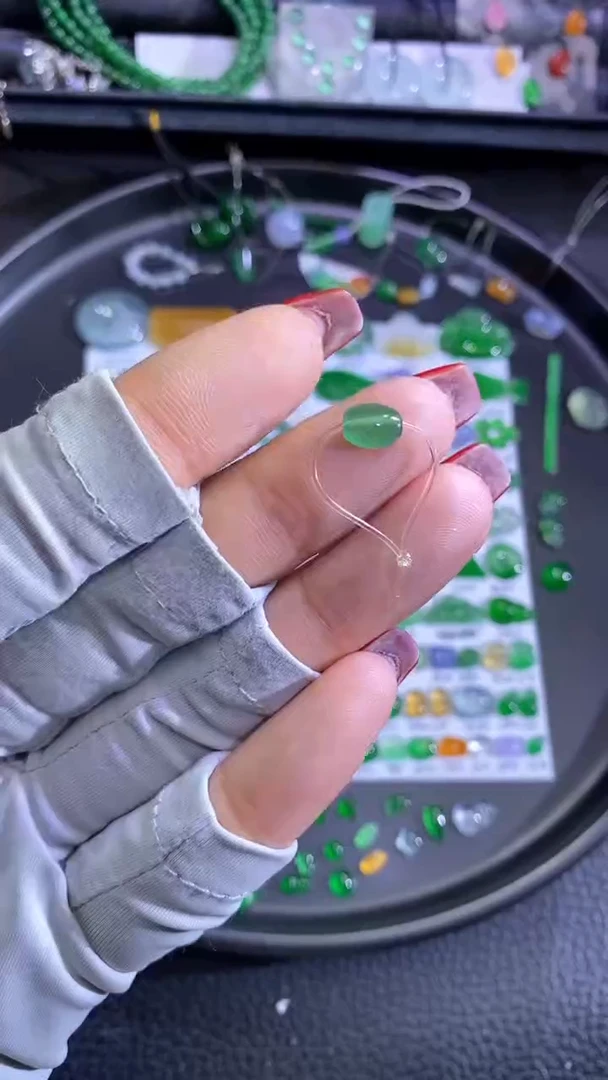 未镶嵌挂件翡翠珠子