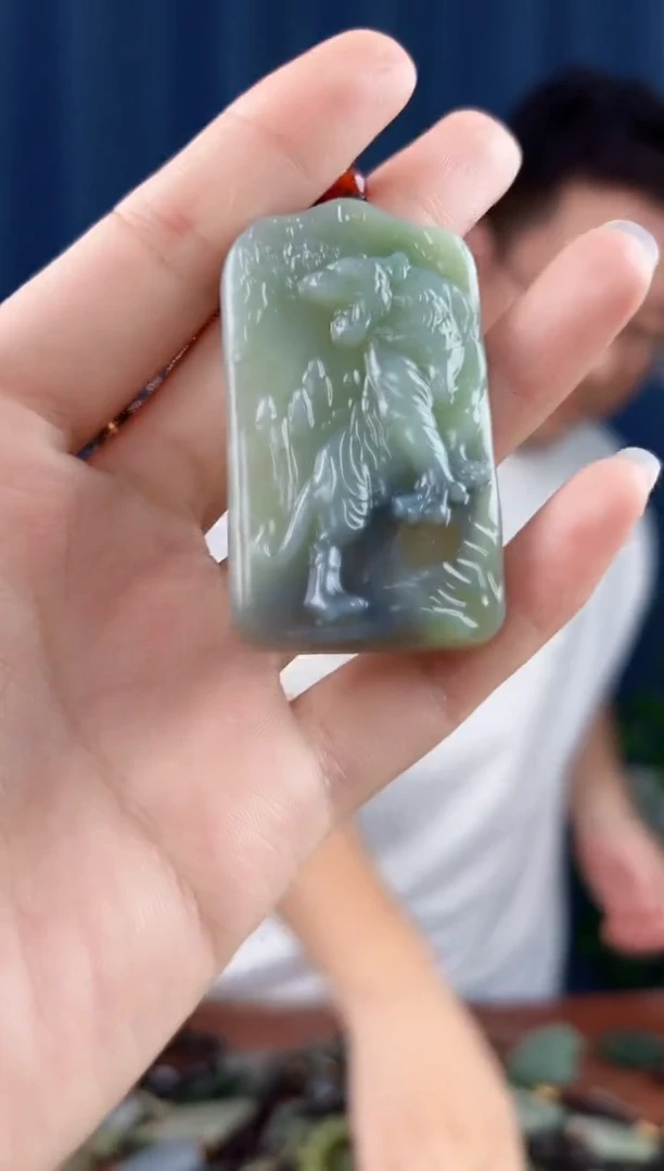 未镶嵌和田玉挂件拍一发一，多样性发货