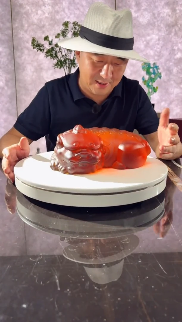 摆件璨石美学蜜蜡卧福貔貅