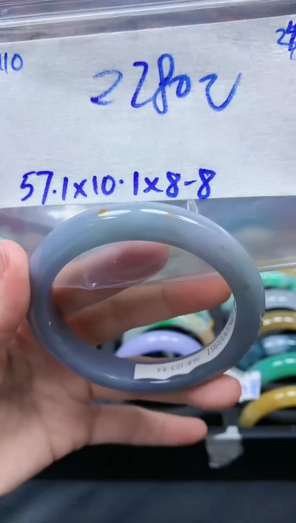 未镶嵌定制翡翠110毛货需精细抛光手镯拍一发一