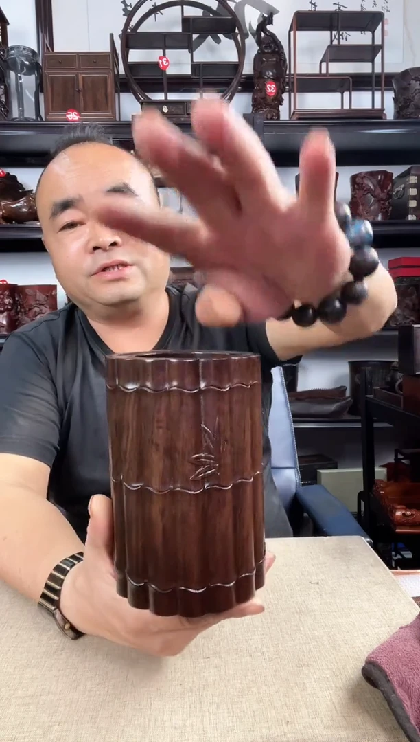 木竹节笔筒老李红木工艺品