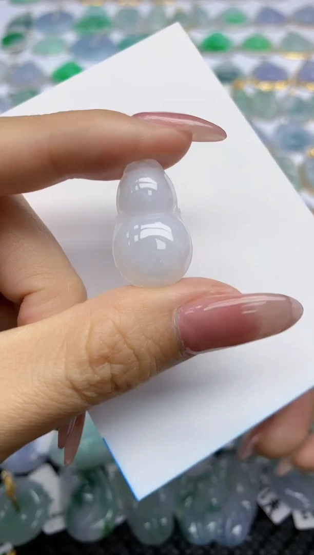 【闪购商品】翡翠挂件未镶嵌天然翡翠A货1