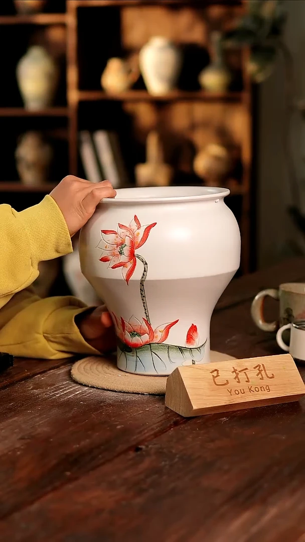 摆件22-97高23口15误差2已打孔