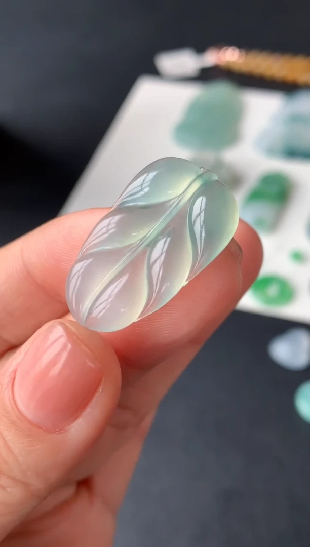 【闪购商品】定制翡翠未镶嵌0834015528