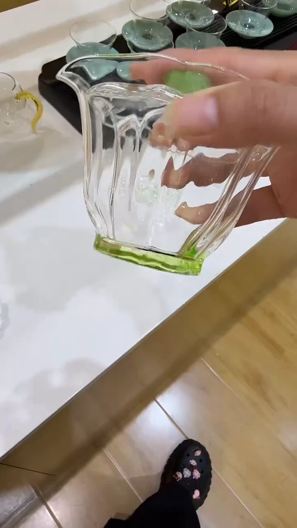 低****6玉见咏露玻璃盖碗