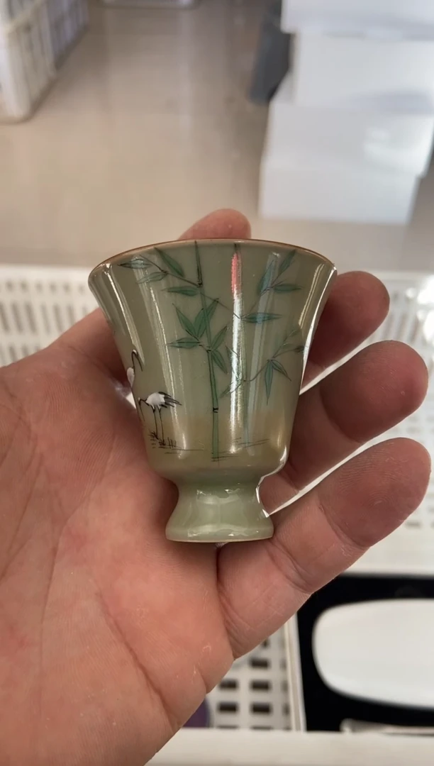 无运费险有瑕疵的摄影的产品有使用过的痕迹有点脏介意勿拍