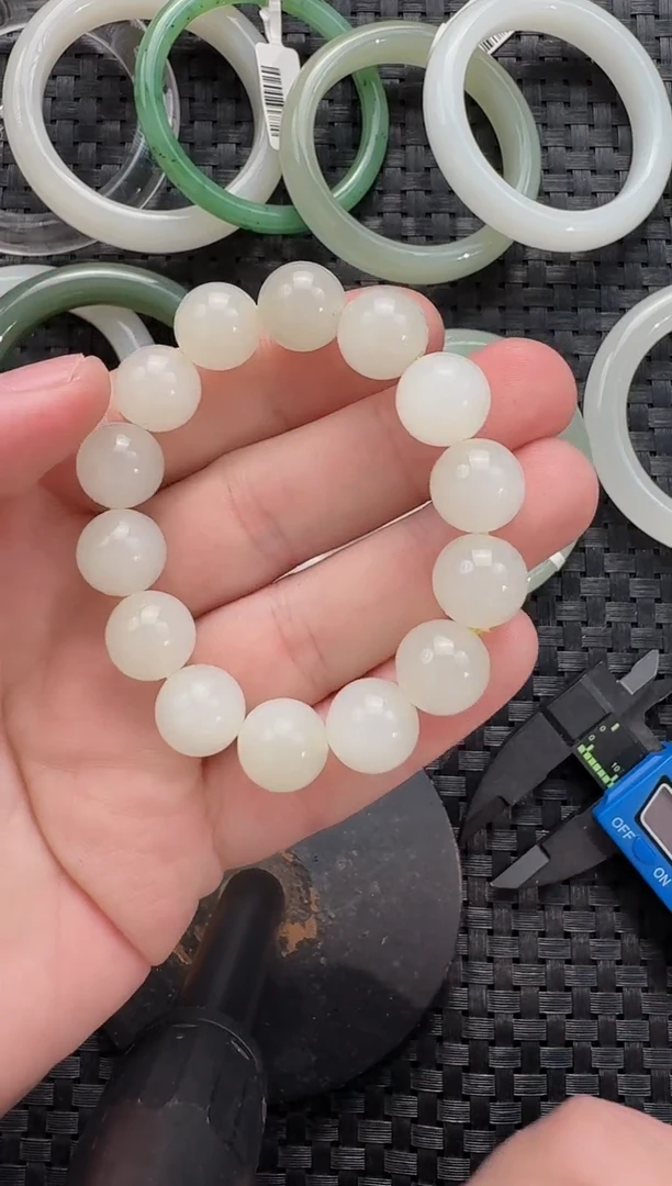 颈饰未镶嵌和田玉12mm