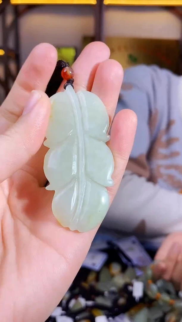 【闪购商品】和田玉颈饰未镶嵌1