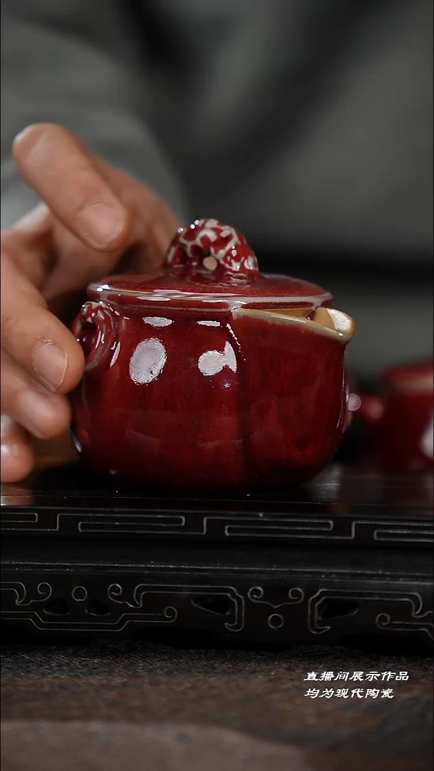 风**阻223-1太湖石手抓壶（崔小宁）