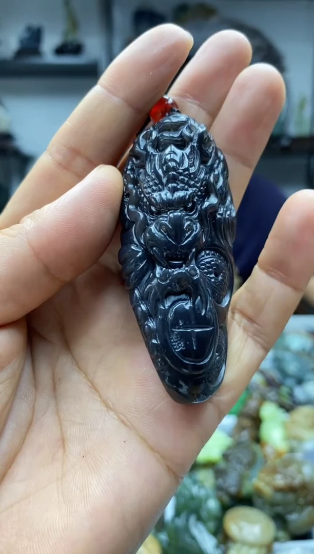 未镶嵌和田玉把件1