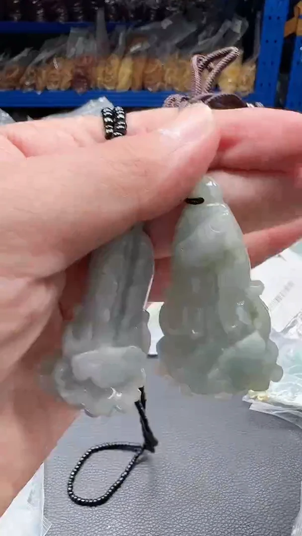 翡翠未镶嵌颈饰030