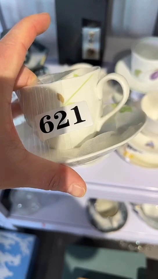 【闪购商品】中古回流瓷器好看，谨慎参拍