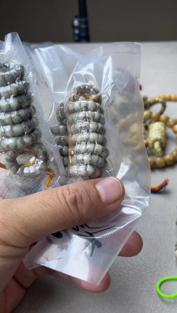 吊坠星月菩提糯冰料卡6mm直切大肠