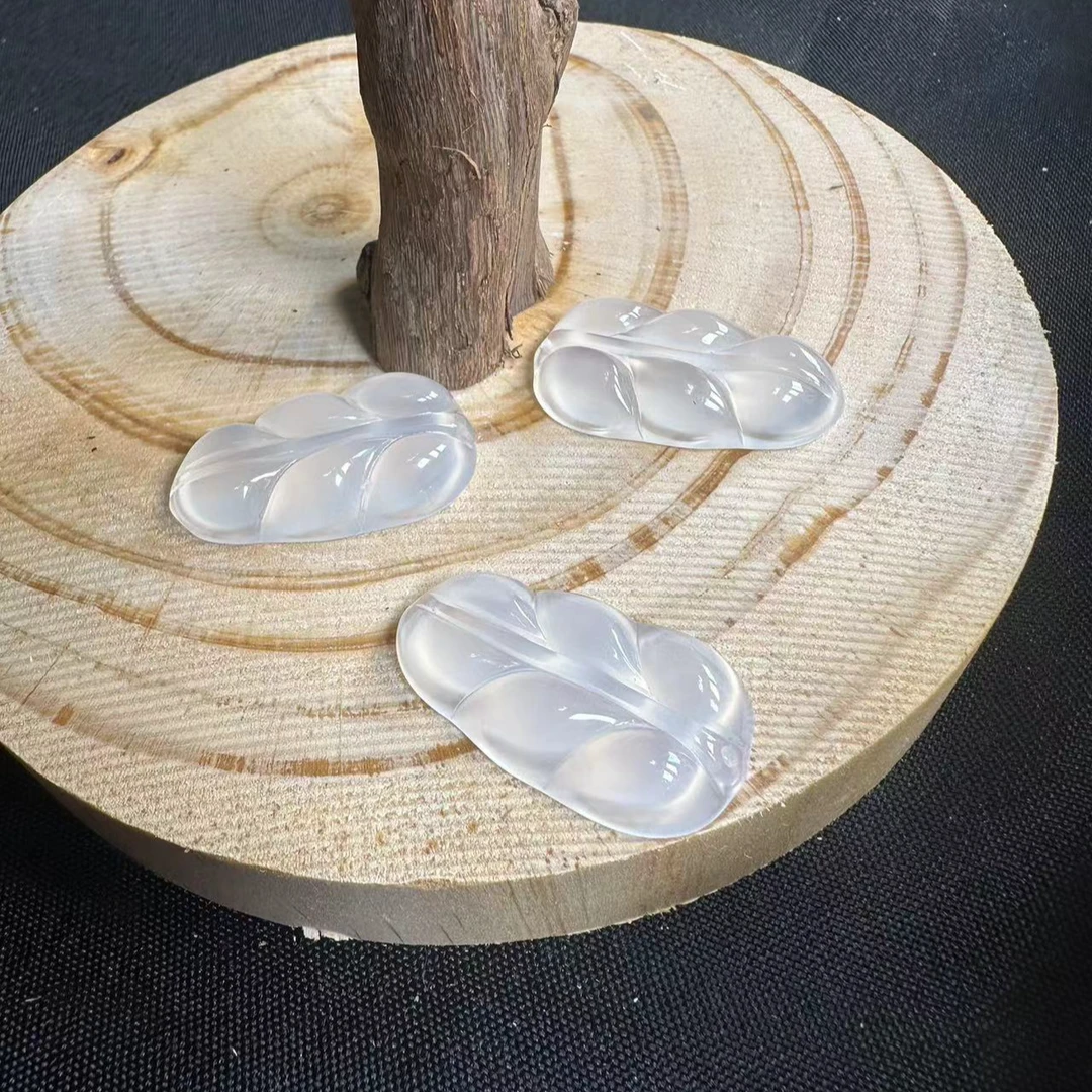 天然玛瑙叶子吊坠