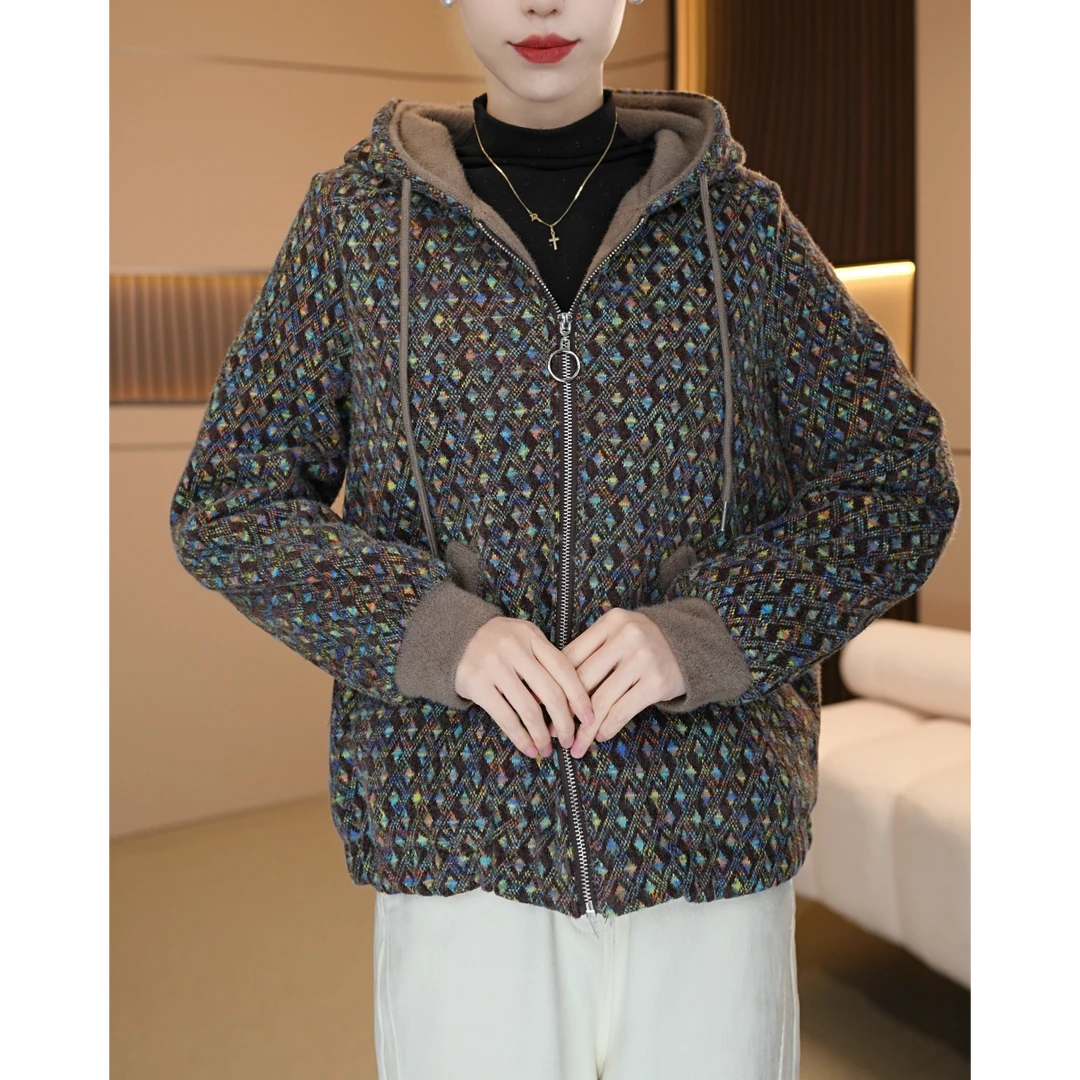 【连帽小香风上衣短外套系扣气质秋冬直下摆百搭秋季短款女