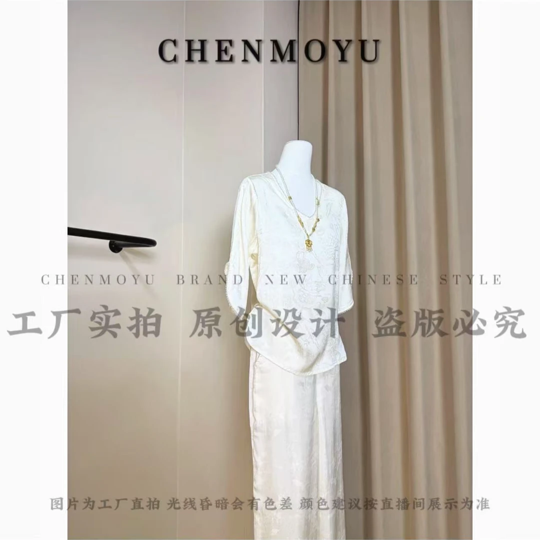 CHENMOYU【V领水钻T】-超高级!!百搭遮肉打底上衣-25178089