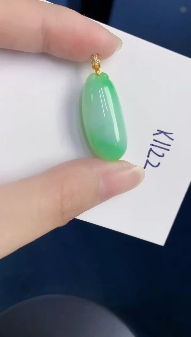 颈饰未镶嵌翡翠天然翡翠缅甸A货